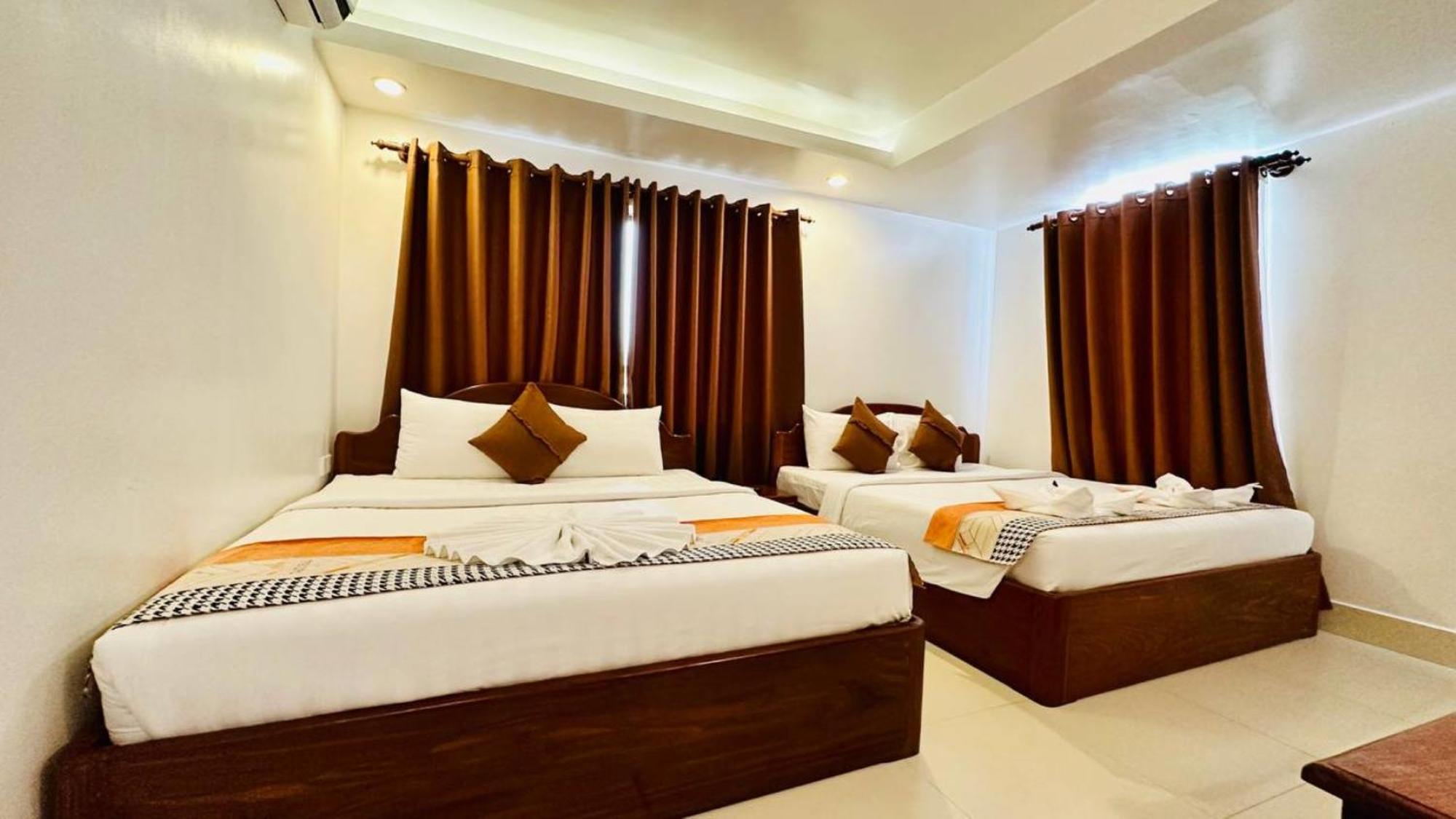 Holy Angkor Hotel シェムリアップ エクステリア 写真